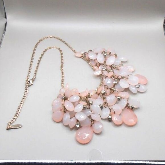 Natasha Blush Pink Statement Bib Necklace w/ Rhinestones – 22" Adjustable ✨💗 - Picture 3 of 4
